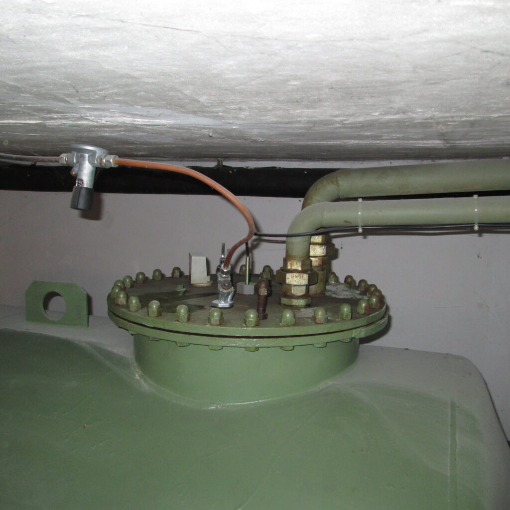 Stahlzylindertank